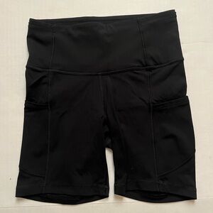 Lululemon Fast and Free black shorts size 4